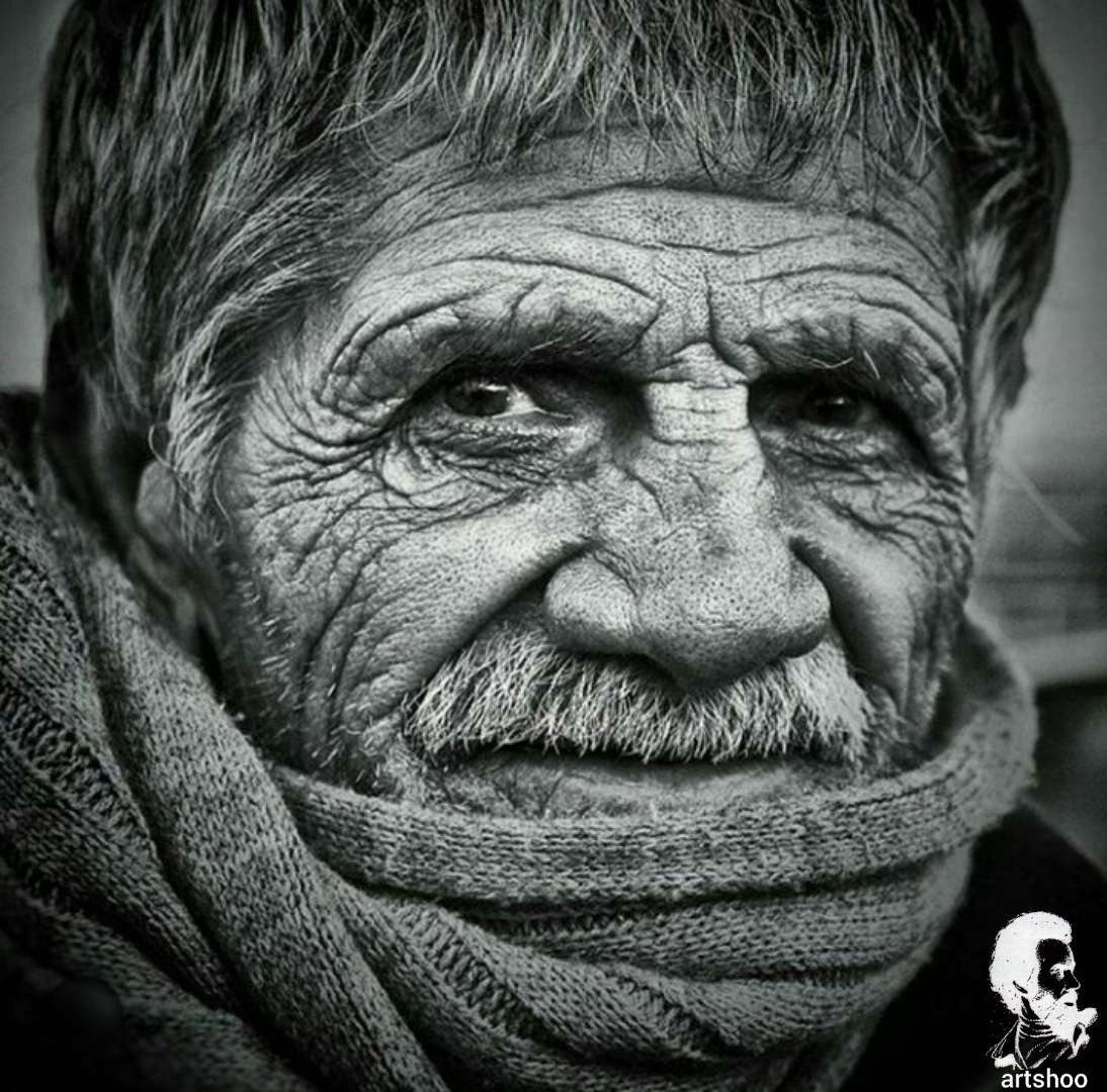 مدل پرتره سیاه قلم